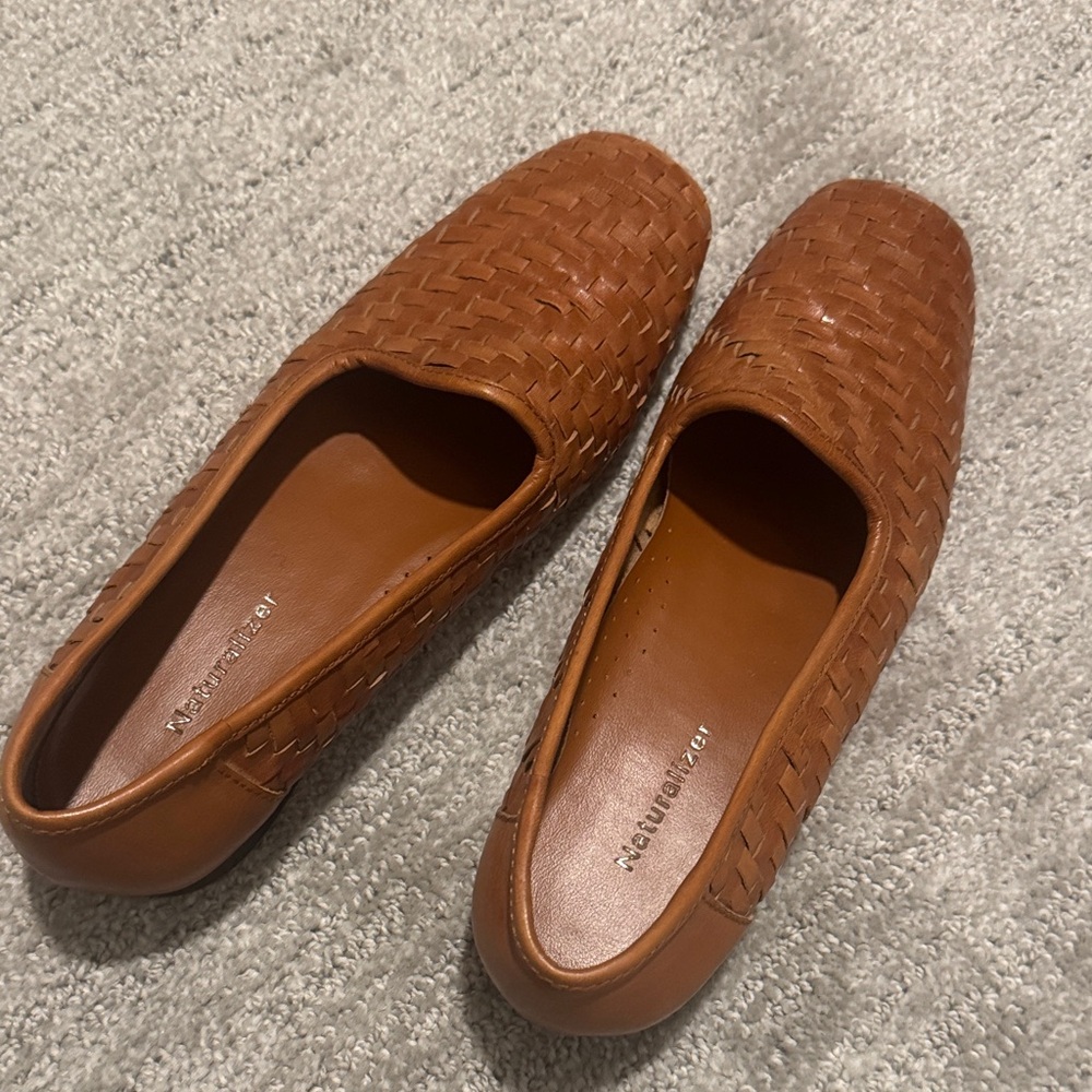 Naturalizer Brown Woven Loafers